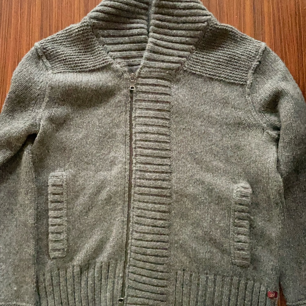 Men sweater